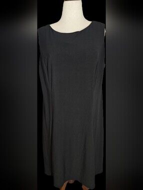 Roz & Ali Size 20 Classic Women's Black Sleeveless Shift Dress